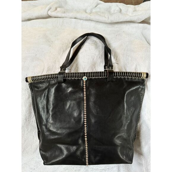 TOMMY BAHAMA Evil Eye Amulet Bohemian Black Leather Shoulder Bag Purse - Picture 1 of 11